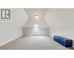 Bathroom - 114 Rosemount Avenue, Toronto, ON M6H2M7 Photo 16