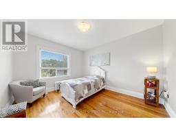Bathroom - 114 Rosemount Avenue, Toronto, ON M6H2M7 Photo 11