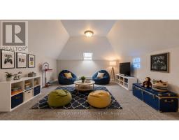 Bedroom 3 - 114 Rosemount Avenue, Toronto, ON M6H2M7 Photo 17