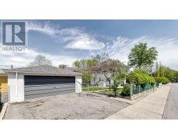 114 Rosemount Avenue, Toronto, ON M6H2M7 Photo 23