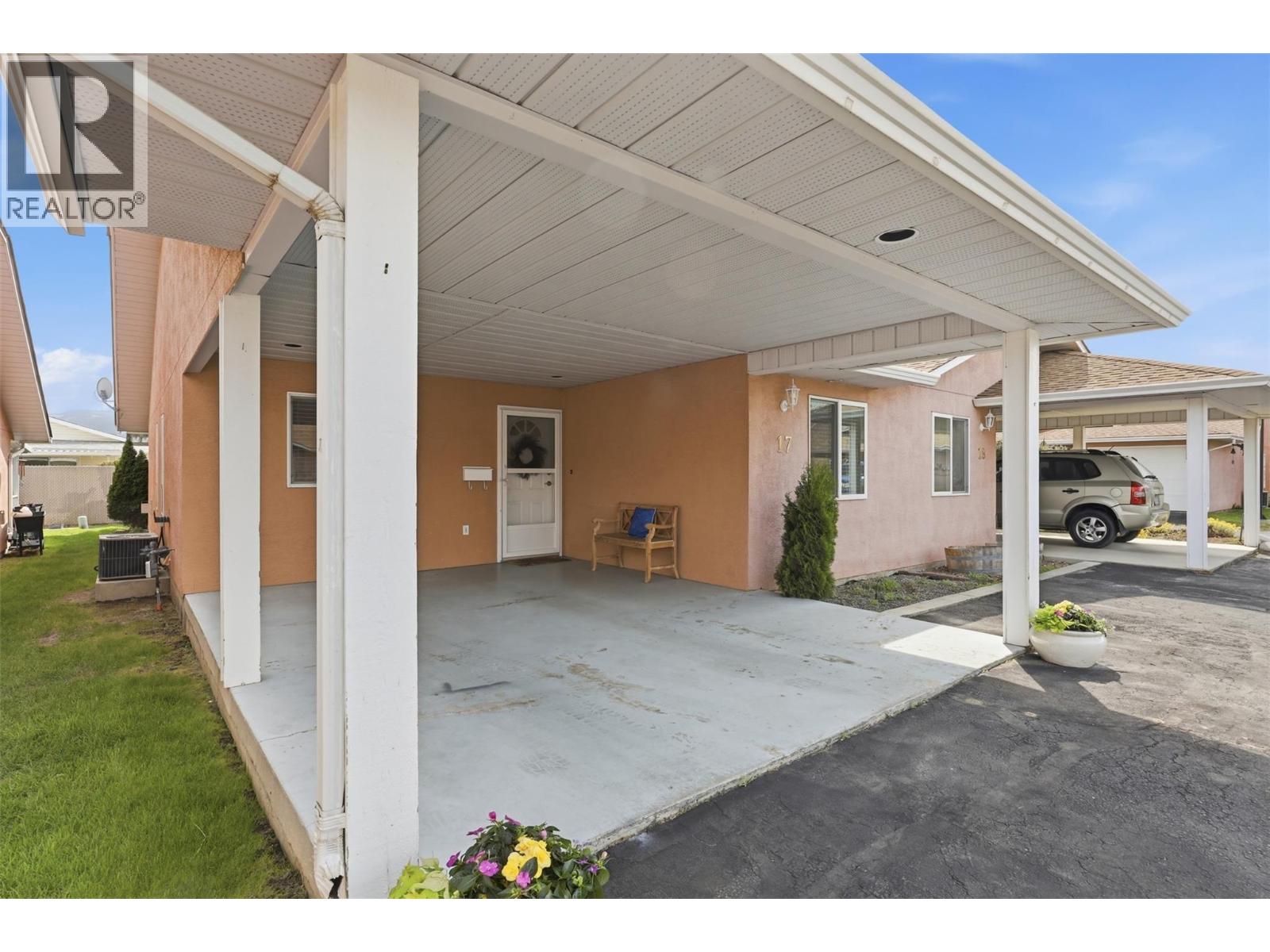#17 1285 14TH Street - Image 4