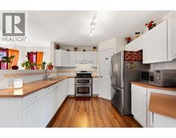 3pc Bathroom - 221 Tarington Close Ne, Calgary, AB T3J3V7 Photo 11