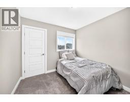 58 Precedence Link, Cochrane, AB T4C2W7 Photo 30
