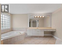 199 Hamptons Terrace Nw, Calgary, AB T3A5S3 Photo 35