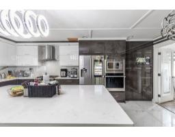 13317 84 Avenue, Surrey, BC V3W3H1 Photo 9