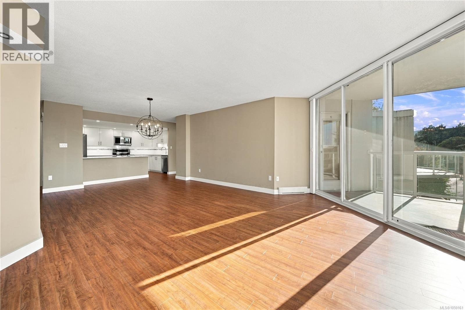 #402 158 Promenade Dr - Image 13