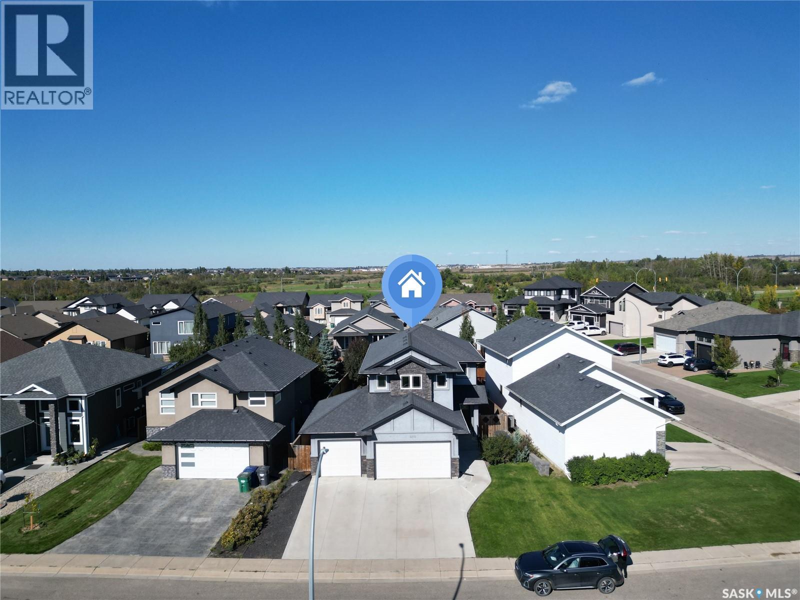 411 Hastings CRESCENT - 3