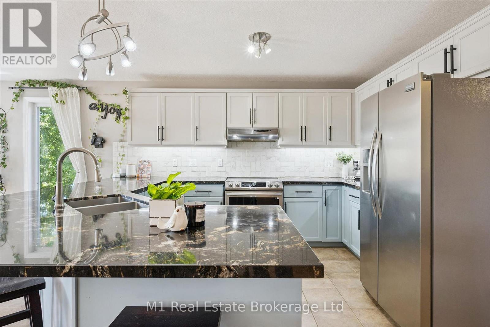46 PAULSTOWN CRESCENT - Image 14