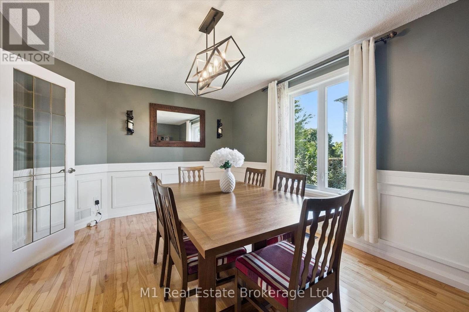 46 PAULSTOWN CRESCENT - 17