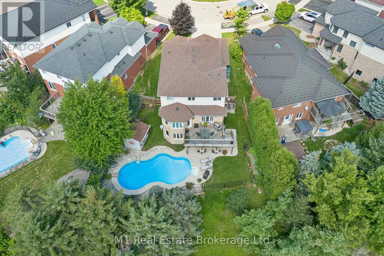46 PAULSTOWN CRESCENT - 50