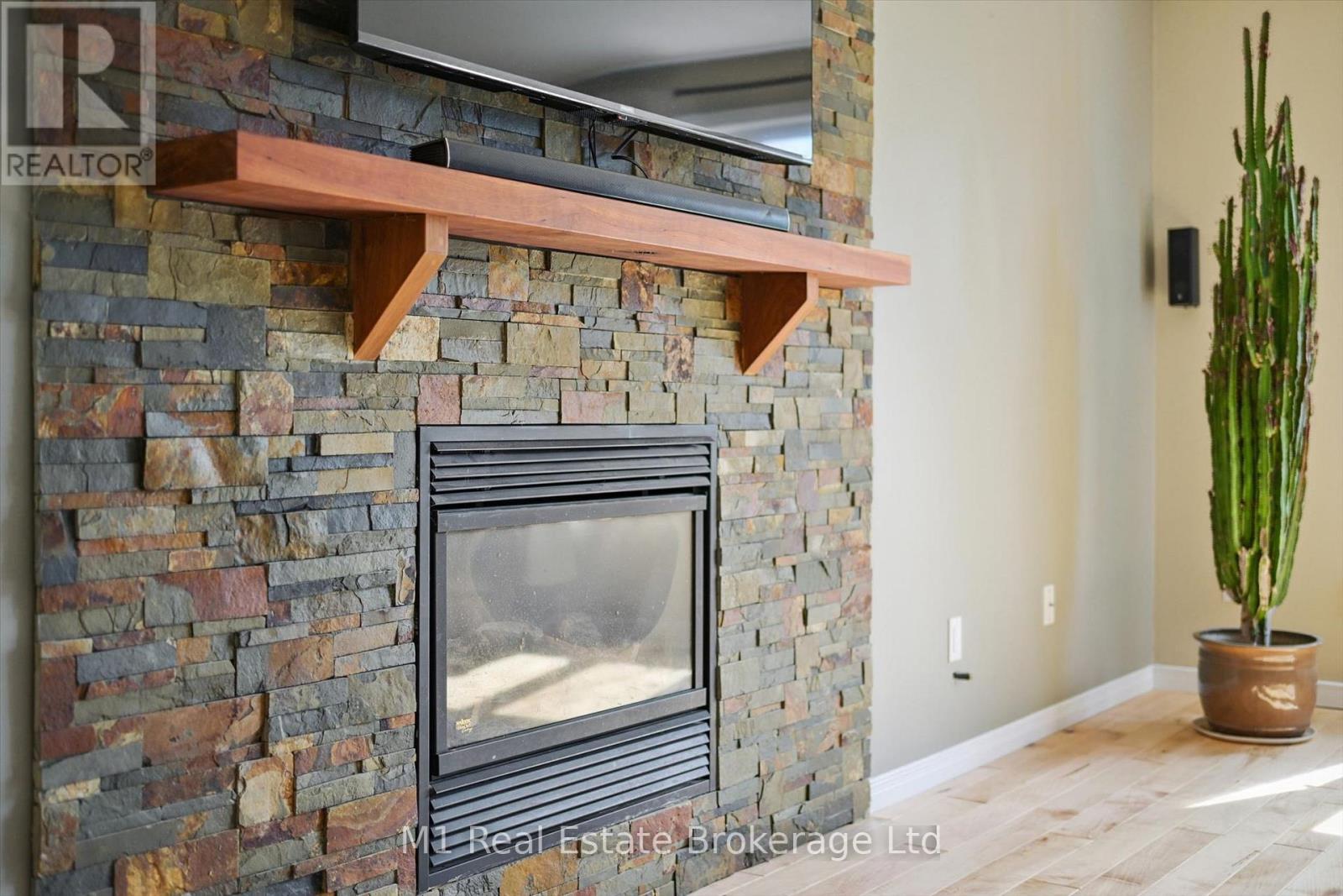 46 PAULSTOWN CRESCENT - 6