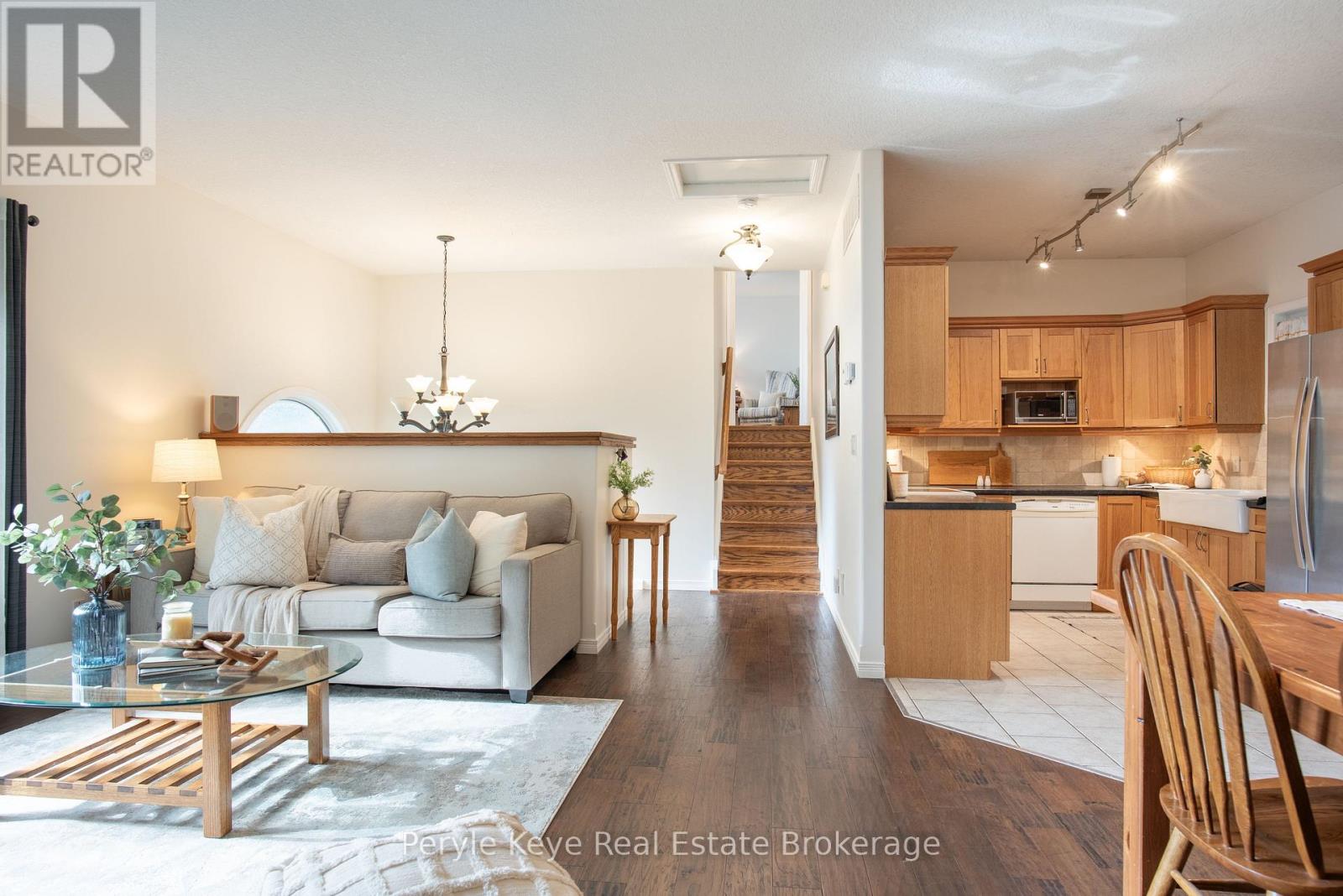240 JONES ROAD - Image 17
