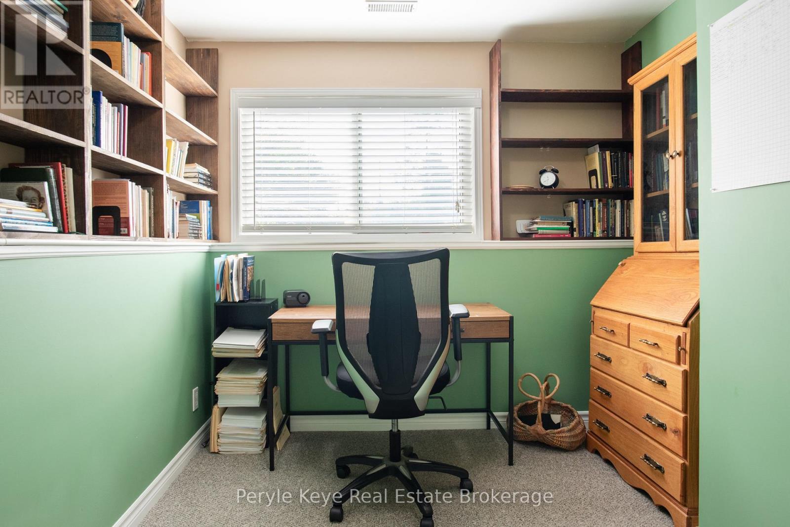 240 JONES ROAD - Image 26