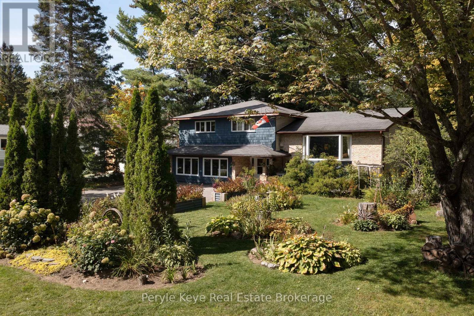 37 Woodland Drive, Bracebridge, Ontario, P1L1M3, Bracebridge, Ontario — photo 4 of 5