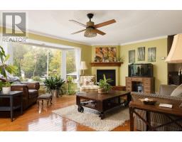 Family room - 37 Woodland Drive, Bracebridge, ON P1L1M3 Photo 15