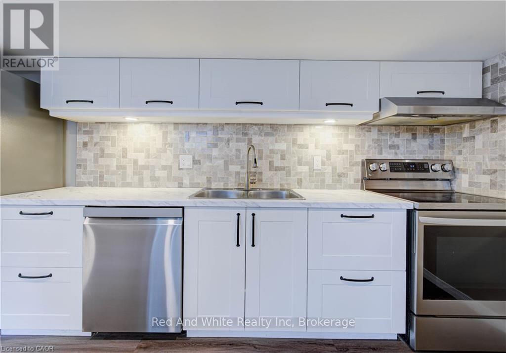 20 GAIL STREET - Image 27