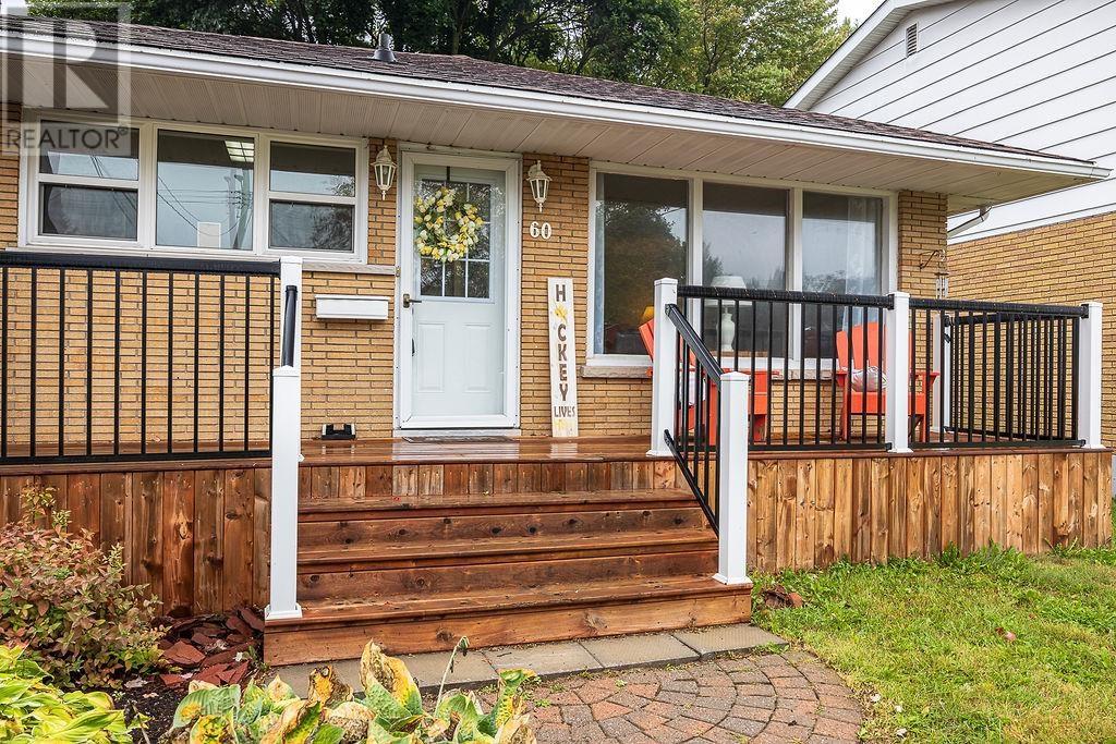 60 Hussey ST - 1