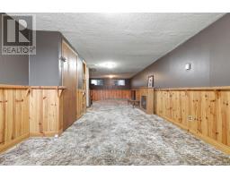 20 Maple Avenue, Petawawa, ON K8H2Y5 Photo 32