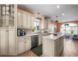 Mud room - 35 Deer Haven Drive, Kentville, NS B4N0B8 Photo 11