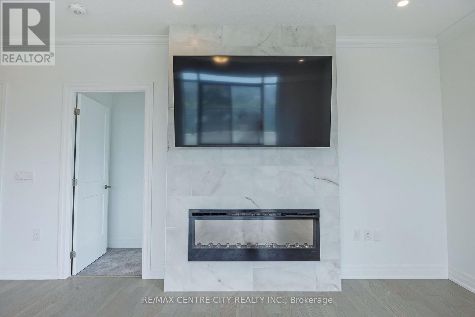 #414 480 CALLAWAY ROAD - 25
