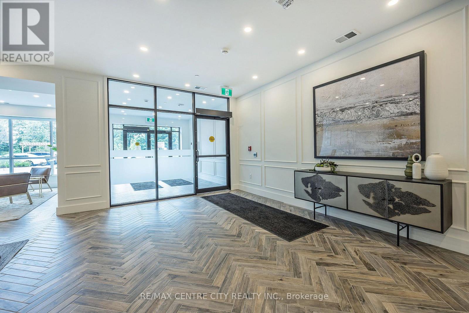 #414 480 CALLAWAY ROAD - 3