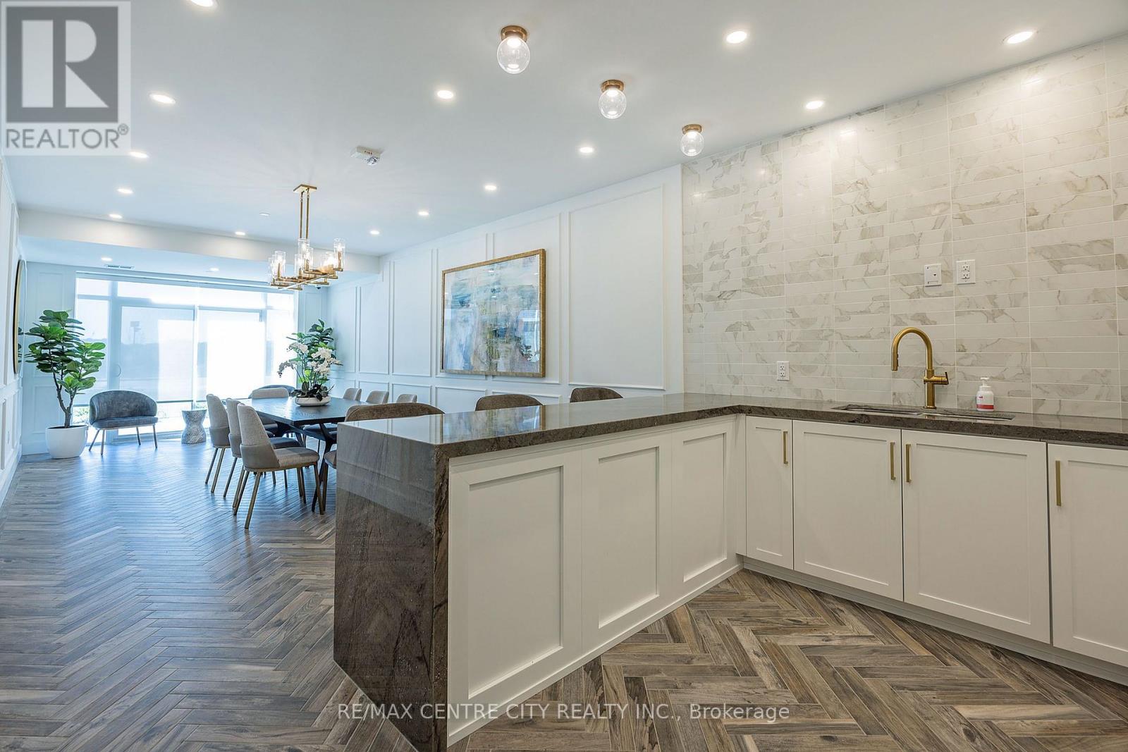 #414 480 CALLAWAY ROAD - 40