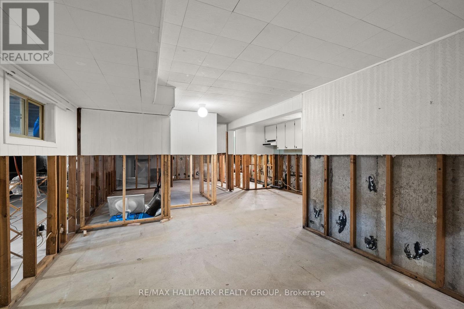 29 WYLIE AVENUE photo 20