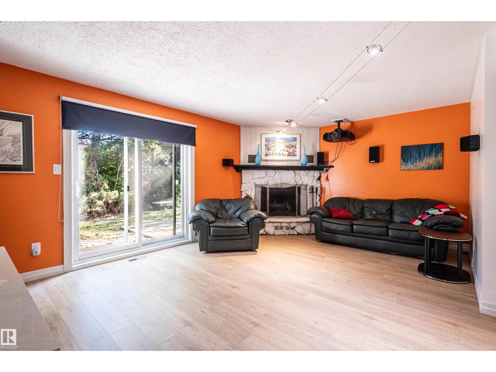 10606 25A AV NW - 10