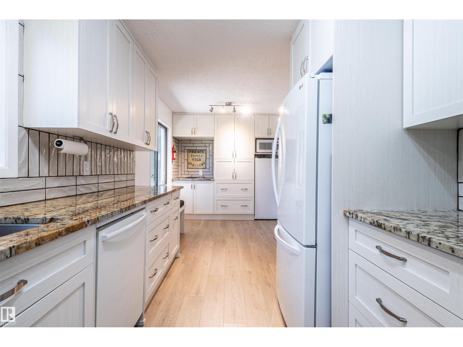 10606 25A AV NW - Image 28