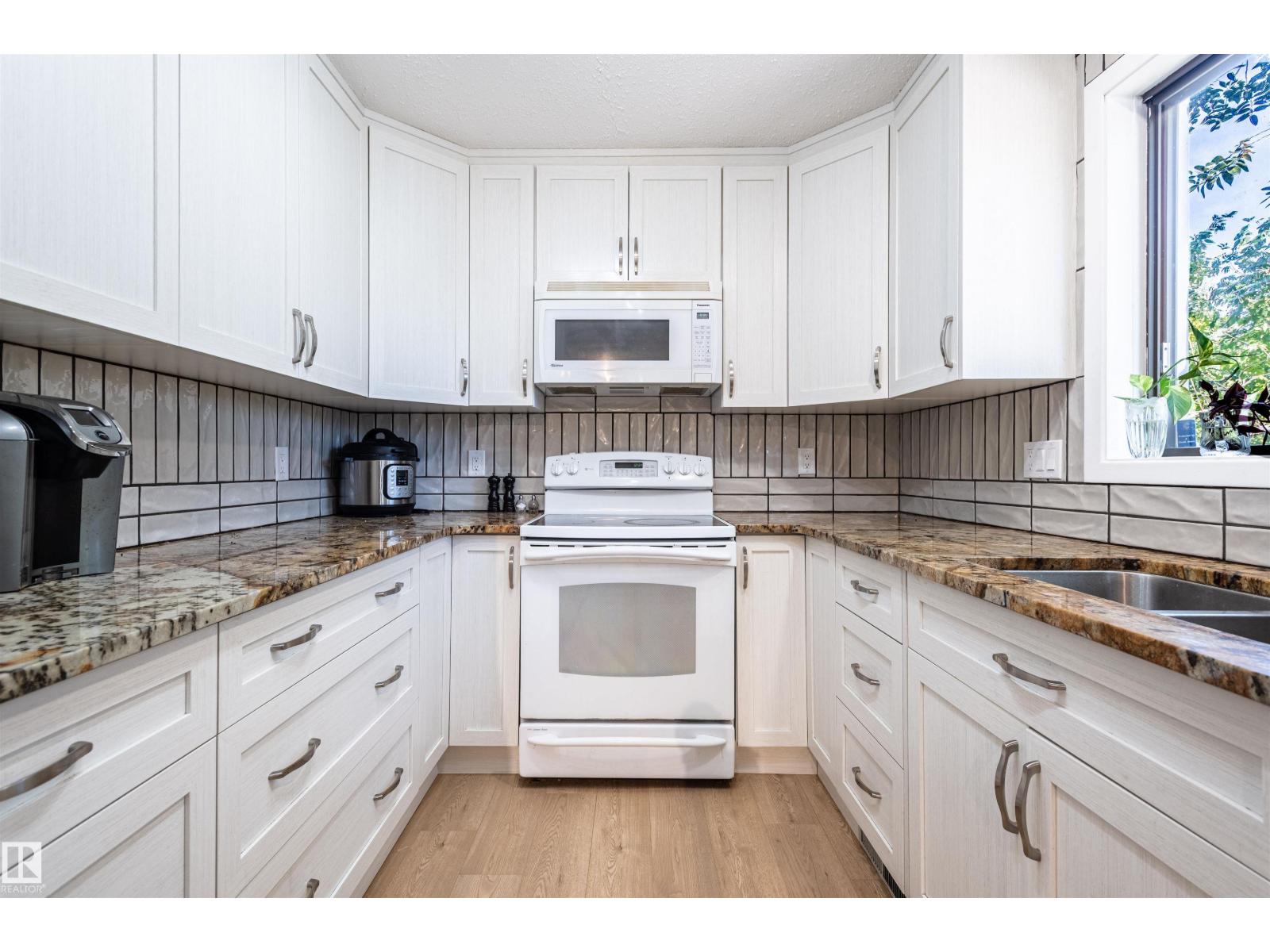 10606 25A AV NW - 24