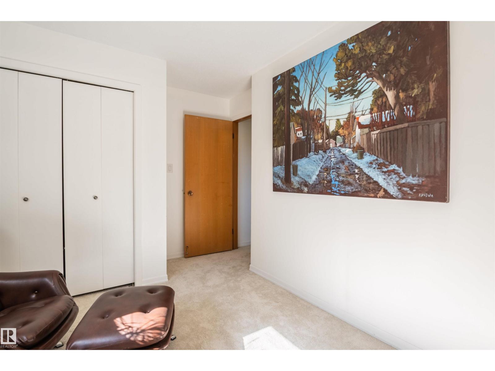 10606 25A AV NW - 44