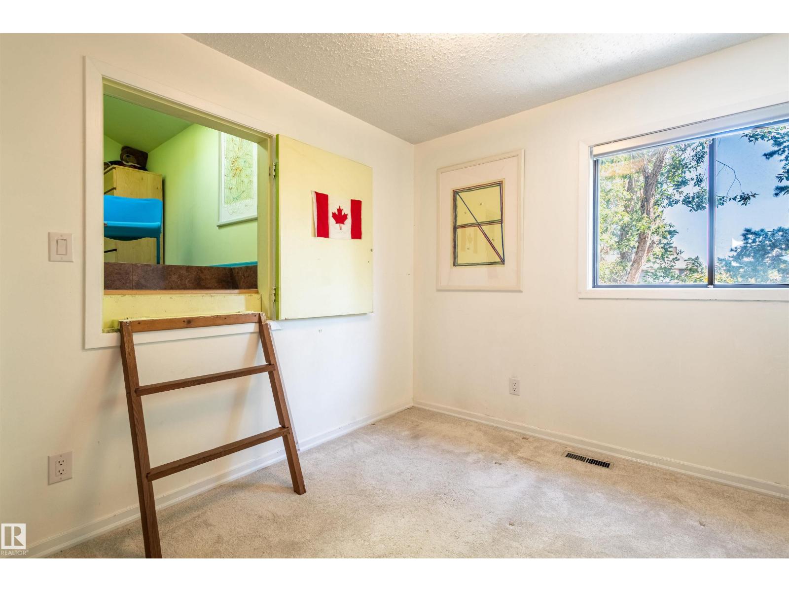 10606 25A AV NW - Image 37