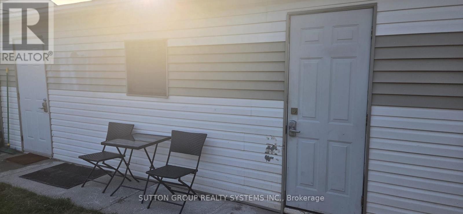 Photo of 290 Morden Road
