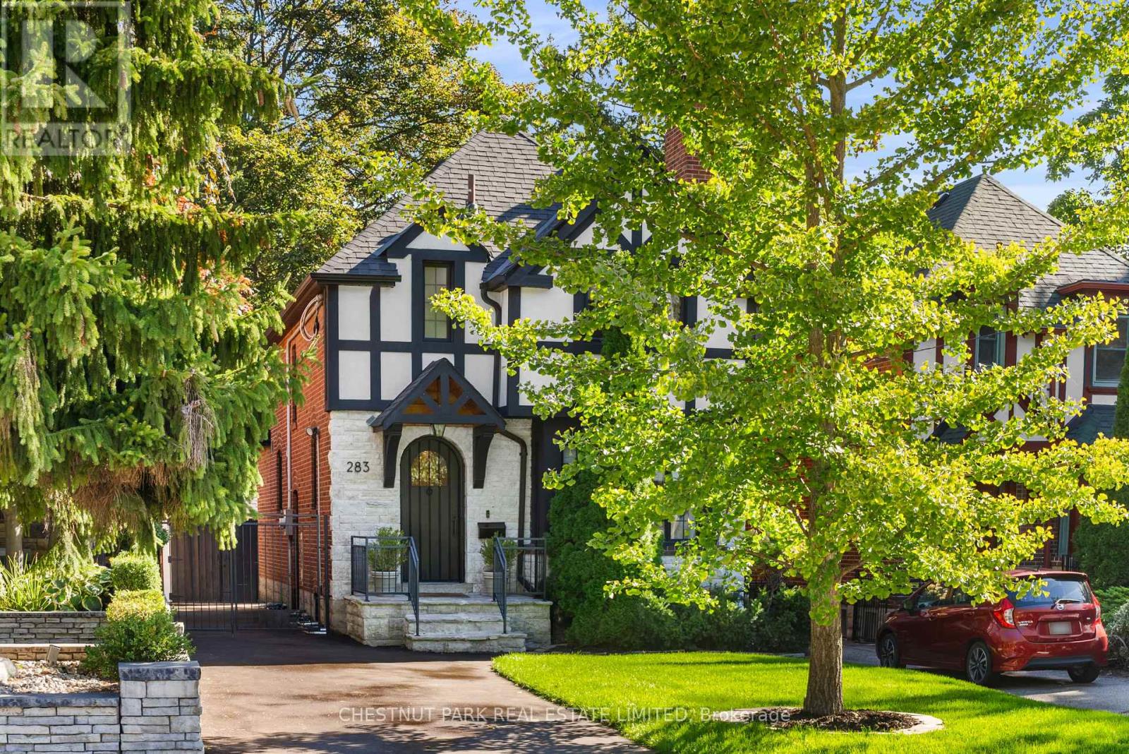 Photo of 283 SOUTH KINGSWAY