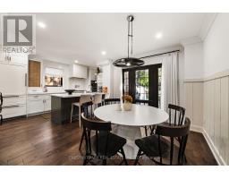 283 South Kingsway, Toronto, ON M6S3V3 Photo 12