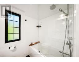 283 South Kingsway, Toronto, ON M6S3V3 Photo 28