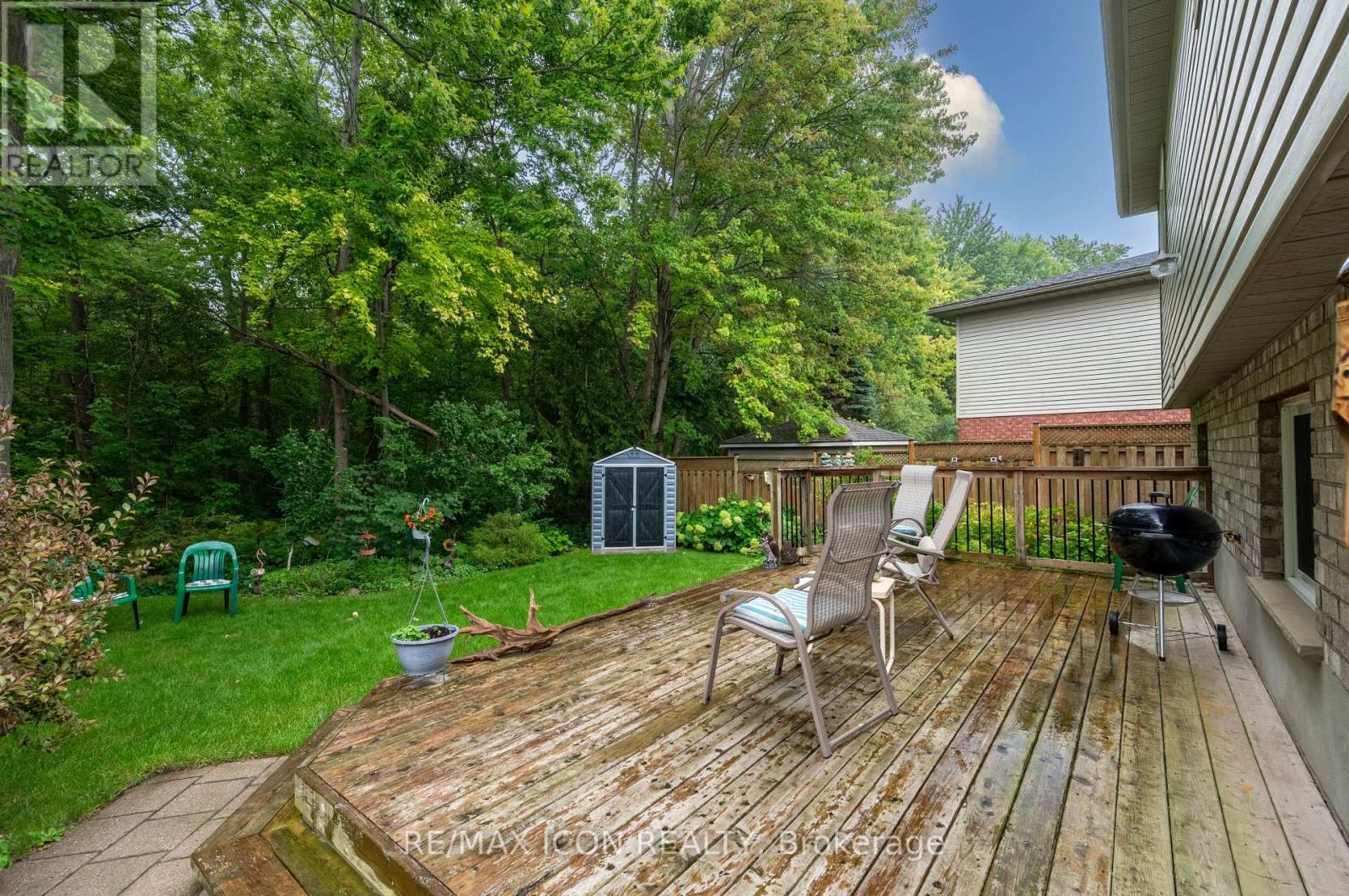 113 BOURNEMOUTH DRIVE - 36