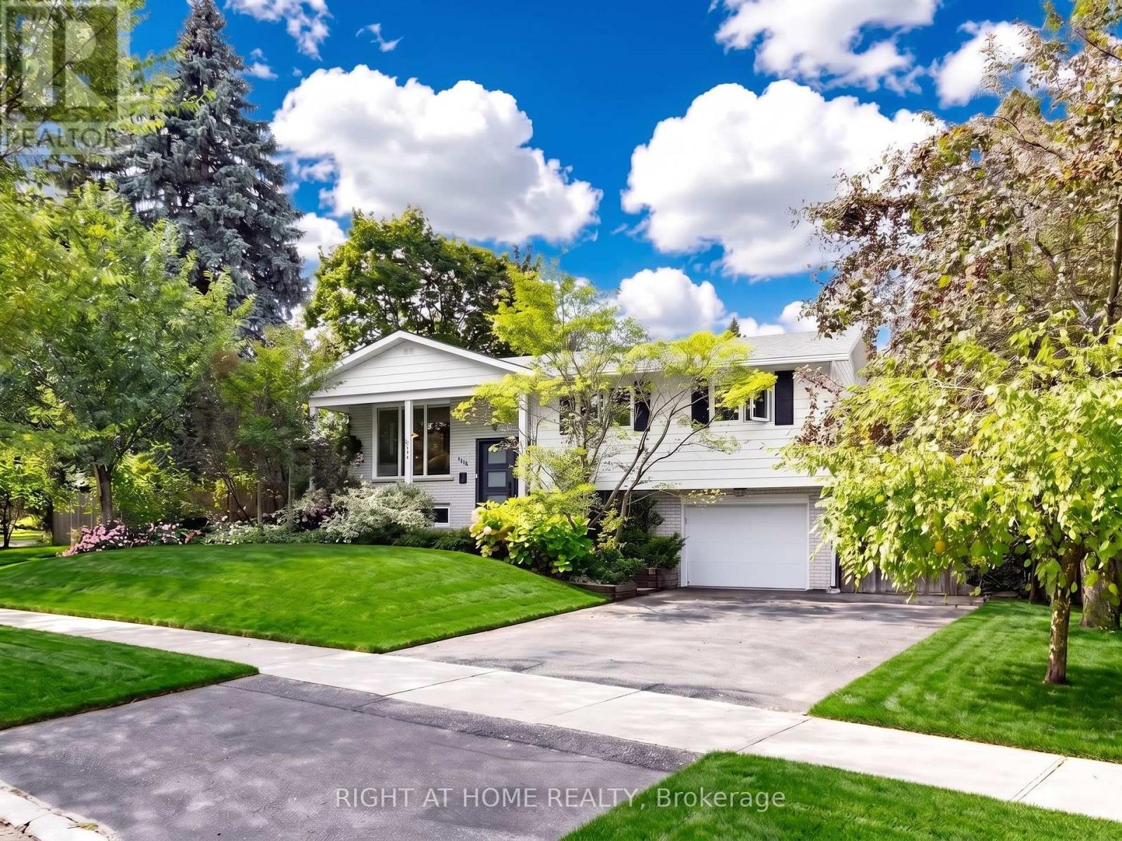 159 MEAFORD DRIVE — photo 2