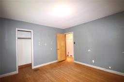 13 2nd Avenue Sw, Carman, MB R0G0J0 Photo 11