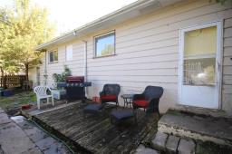 13 2nd Avenue Sw, Carman, MB R0G0J0 Photo 22