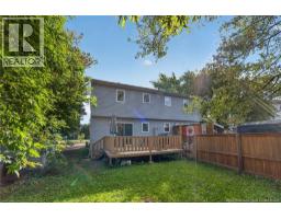 233 Kendra Street, photo 4