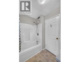 233 Kendra Street, Moncton, NB E1C8Y4 Photo 42