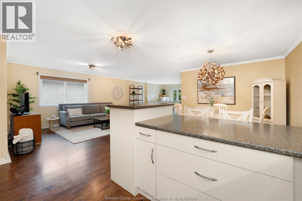 4130 St. Clair Ave. - 14