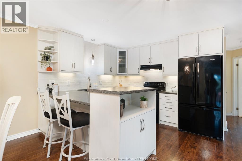 4130 St. Clair Ave. - 15