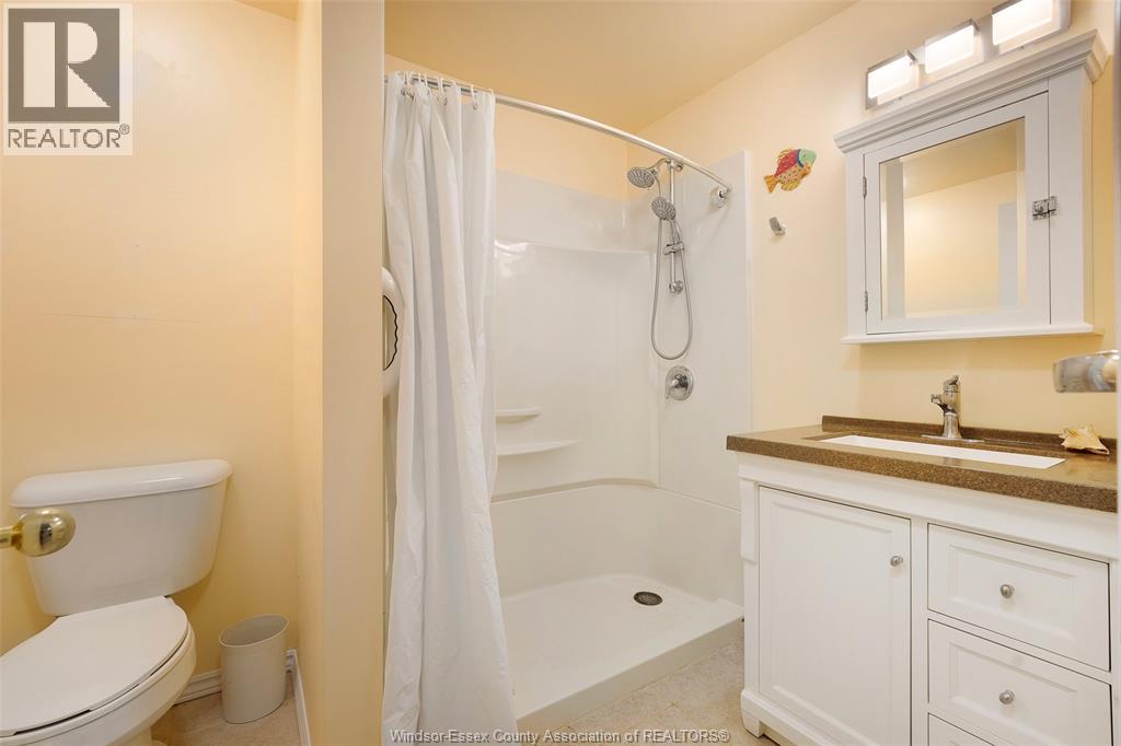 4130 St. Clair Ave. - 25