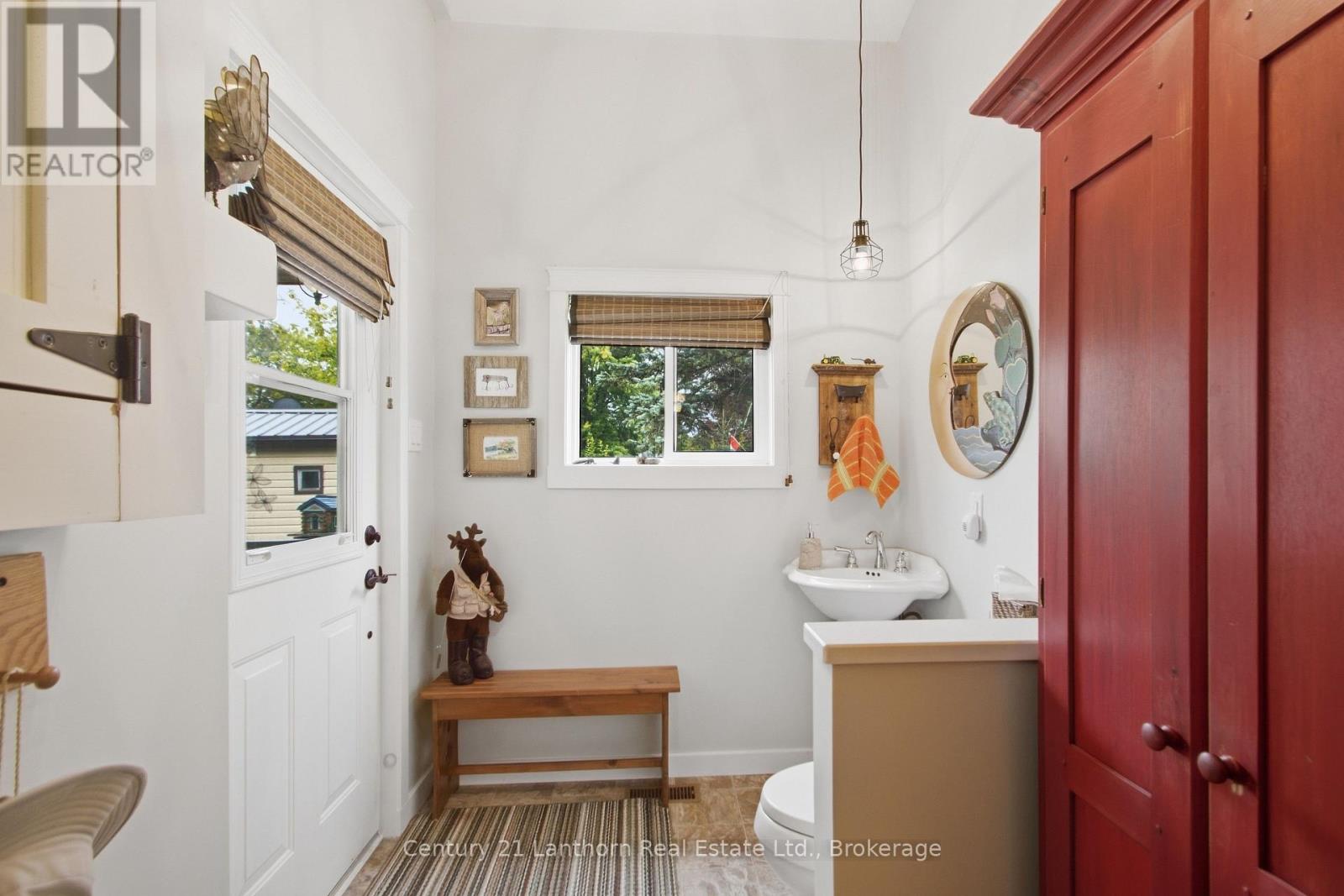 537 CATCHMORE ROAD - Image 24