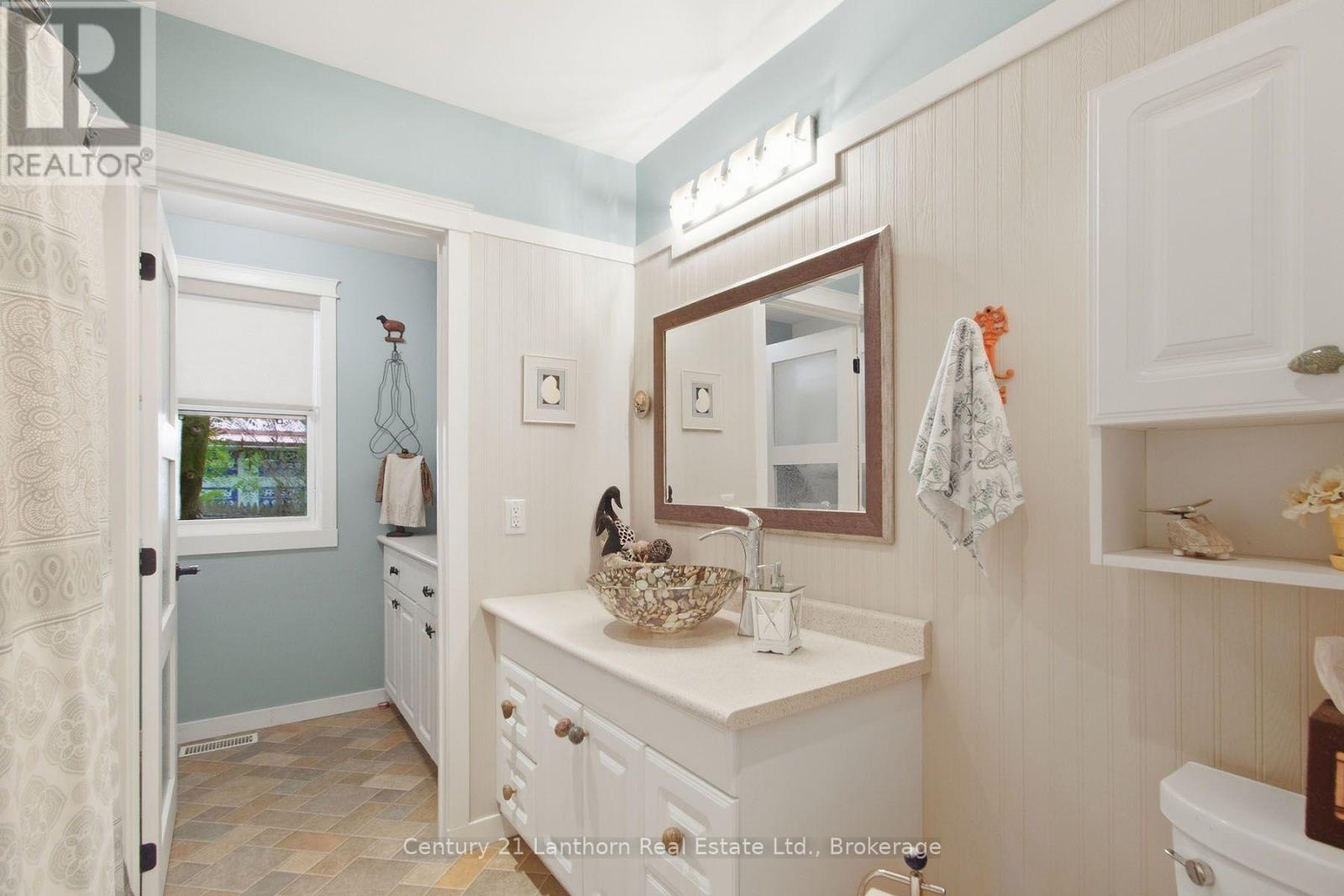 537 CATCHMORE ROAD - Image 29