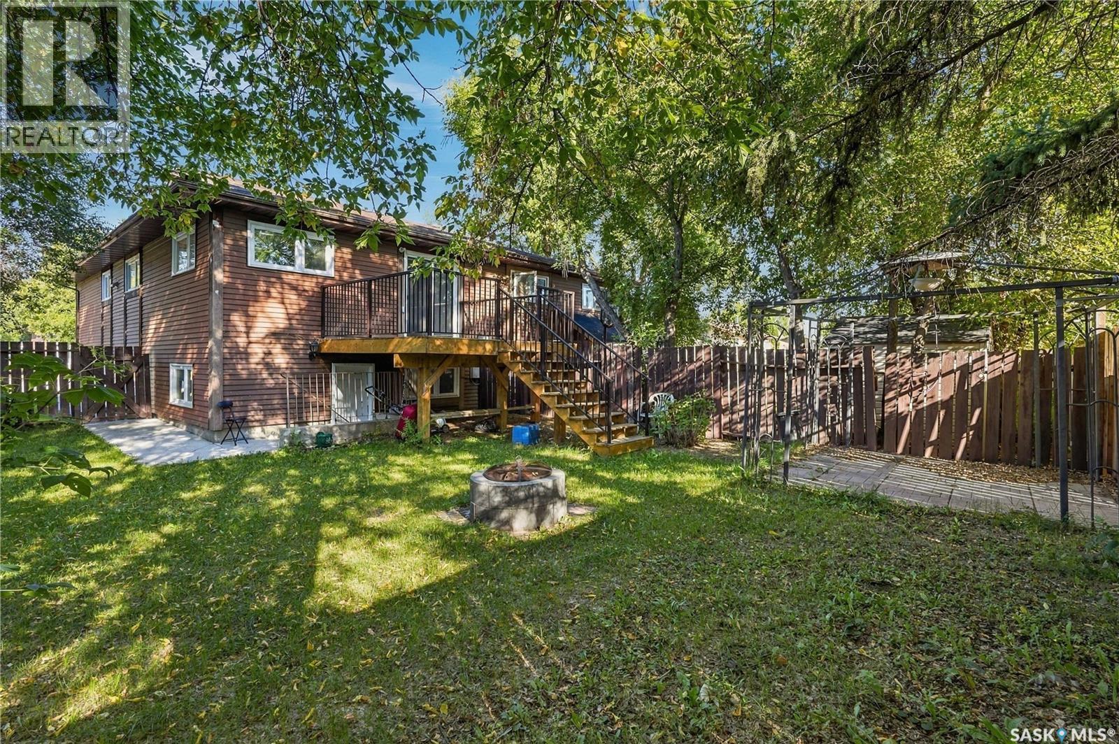 1921 McKercher DRIVE - Image 44