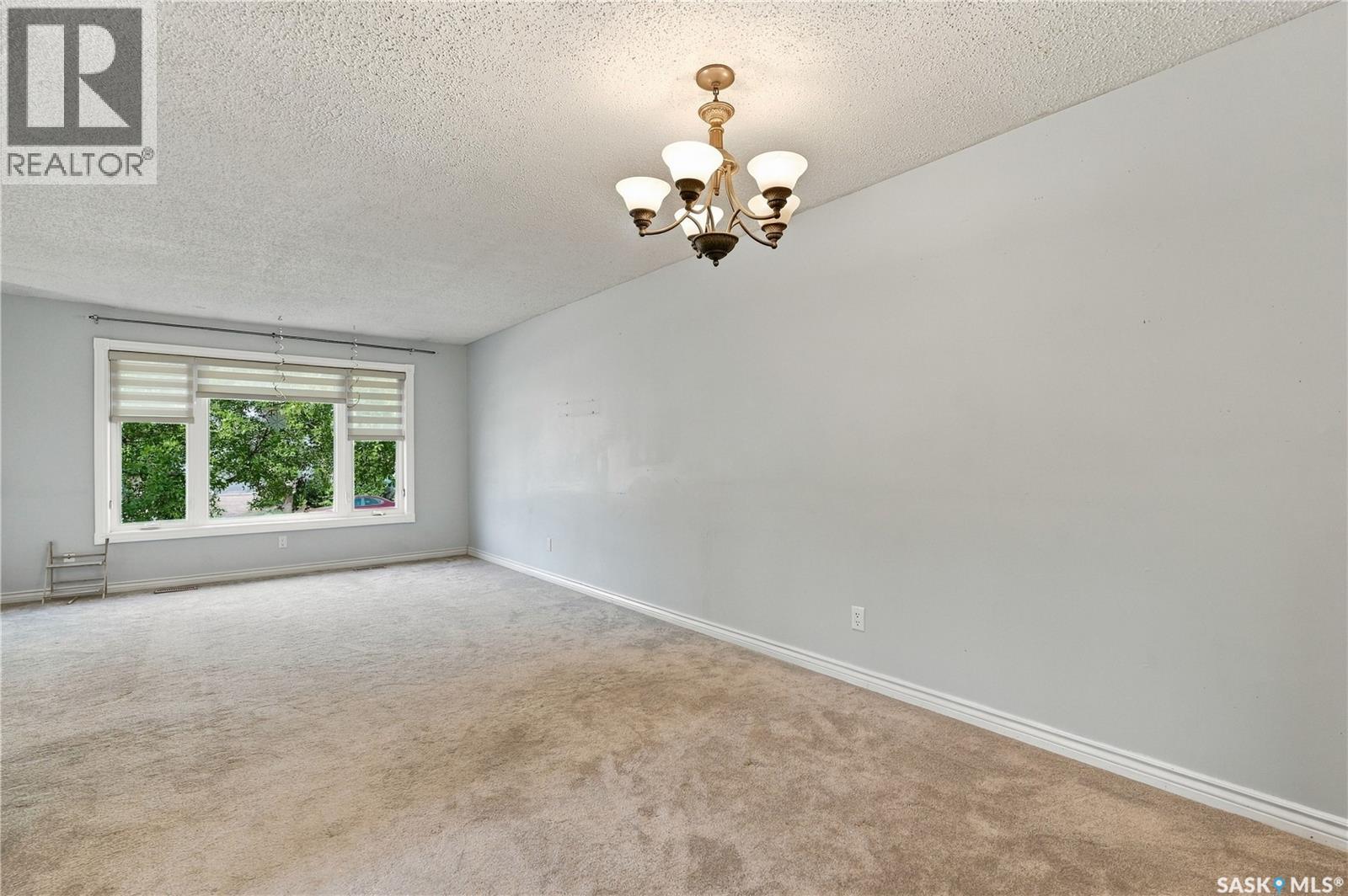 1921 McKercher DRIVE, Saskatoon — photo 8