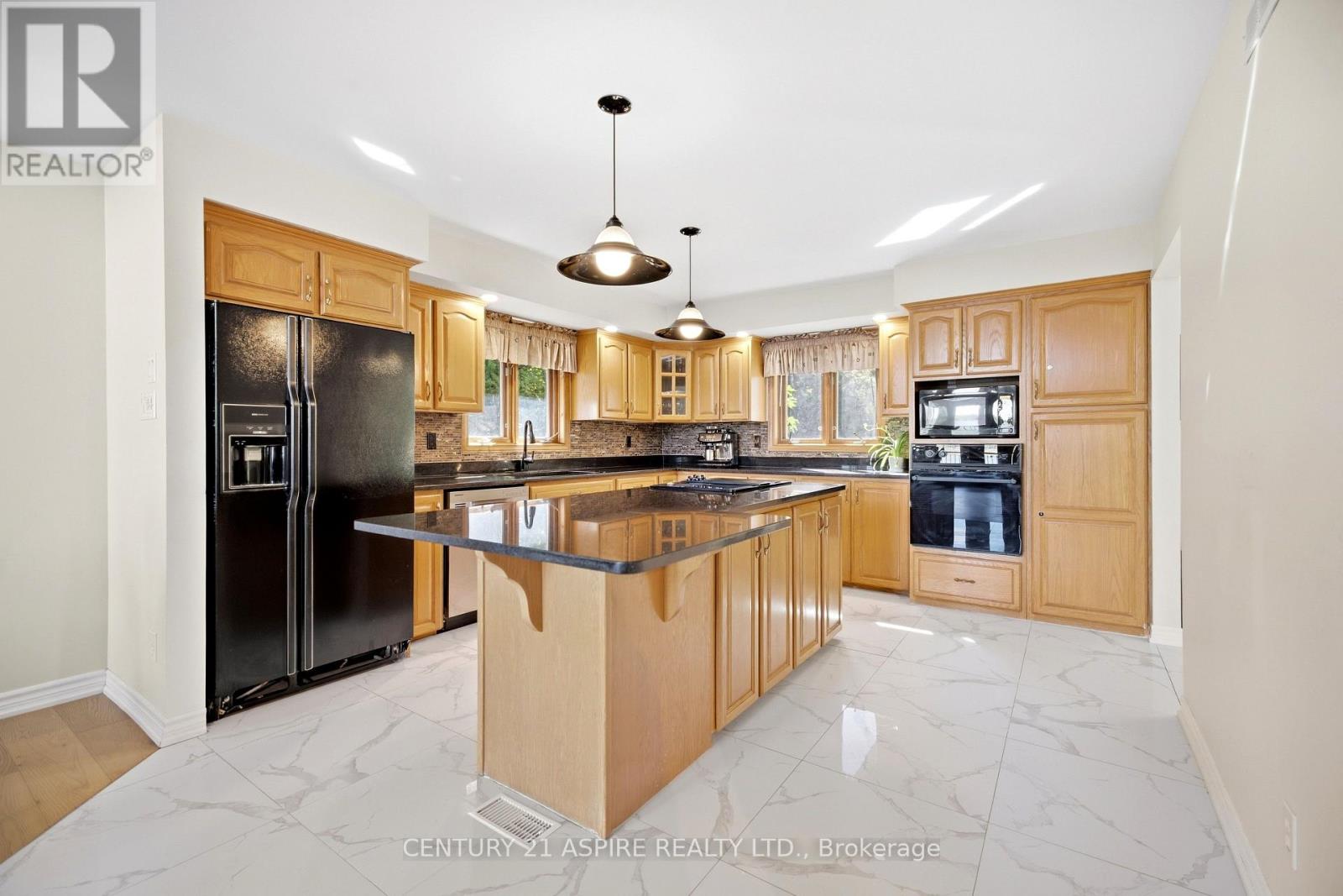 800 FOREST PARK ROAD - 14